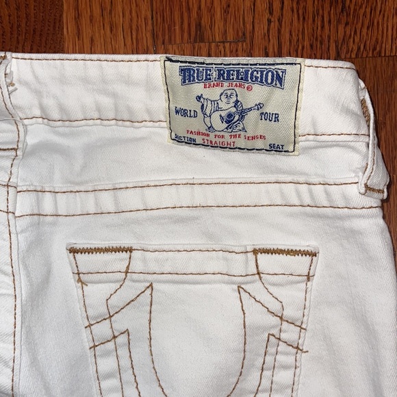 True Religion- White Straight Leg Size 27 - Picture 3 of 8